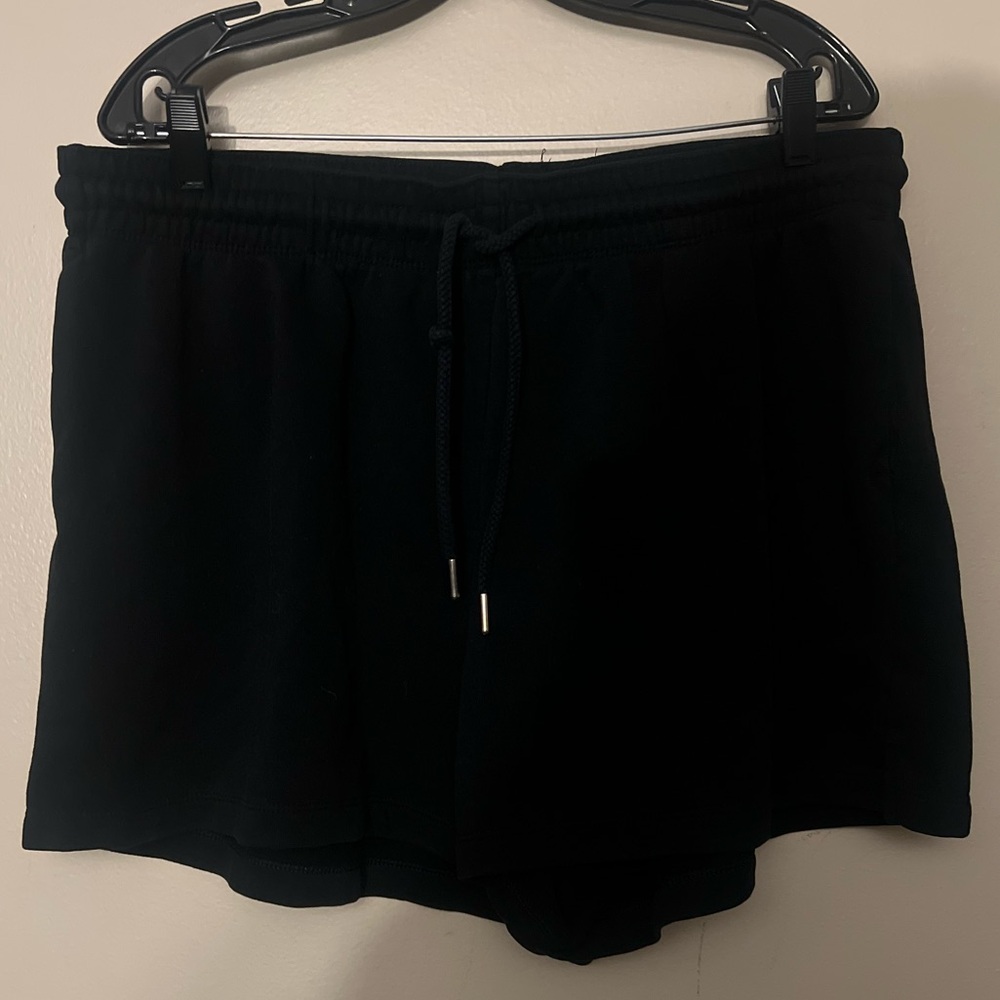 H&M Women's Black Athletic Shorts